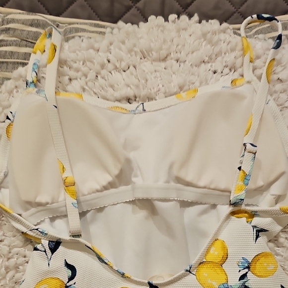 Jessica Simpson Lemon Print One Piece Swimsuit - Picture 12 of 16